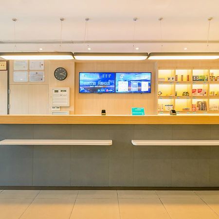 Hanting Hotel Zhuhai Qinglu Middle Road Buitenkant foto